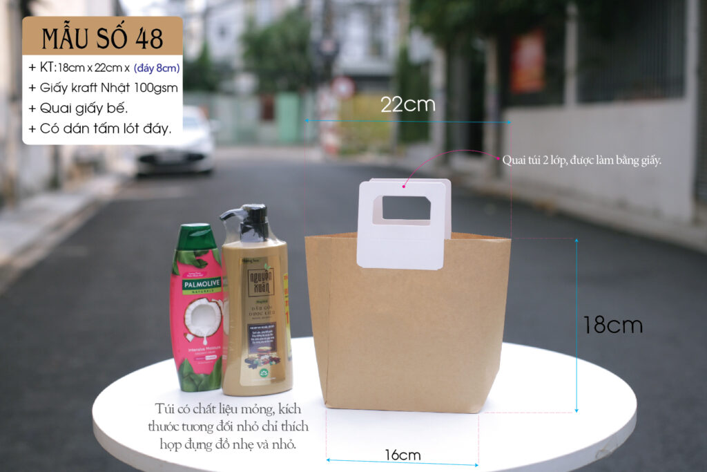 Túi giấy kraft mỏng, hình dạng túi khá đặc biệt, khách xem kỹ nha.