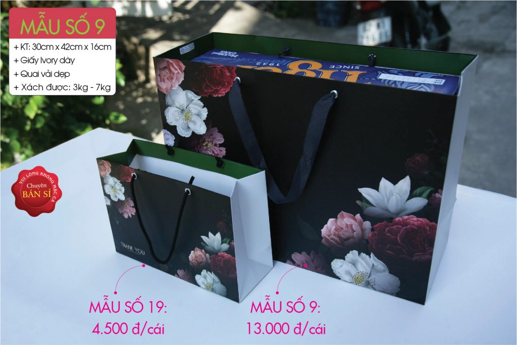 Túi giấy đựng quà tặng dịp Tết 2023 được sản xuất tại cty Vũ Thị