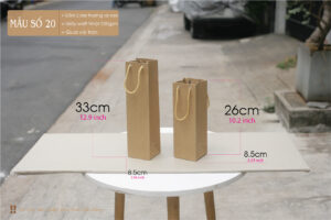 Túi có 2 loại kích thước, dùng cho chai 500ml và 750ml. Quý khách đó kỹ chai của mình trước khi đặt hàng nha.