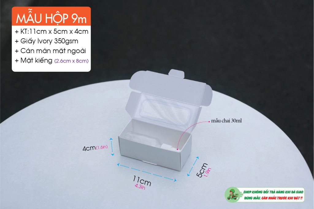 Hộp size M Trắng - Được làm từ chất liệu giấy Ivory 350gsm, có cán màn mặt ngoài.