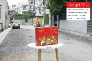 Hộp quà Tết - Lunar New Year Gift Box - được sản xuất từ chất liệu giấy carton sóng E, Bồi 2 mặt giấy ivory có cán màn rất dày, cứng để đảm bảo tính chắc chắn và mỹ quan.