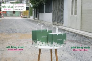 Việc sử dụng túi giấy rất đơn giản, chỉ cần cho sản phẩm vào túi. Điều này tiết kiệm thời gian trong quá trình đóng gói.