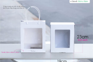 Hộp 60L có thể kết hợp với Túi số 60L để tạo thành 1 bộ bao bì hoàn chỉnh.